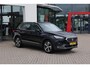 SEAT Tarraco 1.5 TSI Xcellence Business Intense 150PK / 110kW, NL auto, 1e eigenaar dealeronderhouden en door ons nieuw geleverd, interieur voorverwarmingsinstallatie (standkachel), wegklapbare trekhaak, 19" LMV, verwarmbare voorstoelen, verwarmbare achterbank, verwarmbaar multifunctioneel lederen stuurwiel, elektrische achterklep, LED verlichting, achteruitrijcamera (Rear View), dodehoekdetectie (Side Assist), navigatie pro, rondomzichtcamera (Area View), digital cockpit, 3-zone climatronic, Apple Carplay & Android Auto, digital cockpit, elektrisch verstel-, verwarm- en inklapbare buitenspiegels etc.