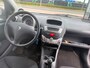 Peugeot 107 1.0-12V Millesim 200