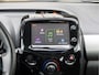 Citroën C1 1.0 e-VTi Shine *Achteruitrijcamera | Cruise Control | Bluetooth | Airco | Lichtmetaal | Sportstoelen | Elek. spiegels | LED*