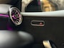 Mercedes-Benz A-klasse 180 AMG Line BTW|GARANTIE|CAMERA|NIGHTPAKKET|DODEHOEK|KEYLESS|SFEERVERLICHTING|DEALER ONDERHOUDEN|NL AUTO|