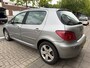 Peugeot 307 1.6-16V XT Premium CLIMA NAVI PDC LMV NAP APK 11-2027