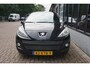Peugeot 207 1.6 VTi Première Met trekhaak! Nieuwe Apk!