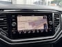 Volkswagen T-Roc 1.5 TSI R-Line | LED | Navigatie | Carplay | Climate | Stoelverwarming | Sensoren