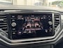 Volkswagen T-Roc 1.5 TSI R-Line | LED | Navigatie | Carplay | Climate | Stoelverwarming | Sensoren