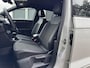 Volkswagen T-Roc 1.5 TSI R-Line | LED | Navigatie | Carplay | Climate | Stoelverwarming | Sensoren
