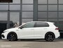 Volkswagen Golf 2.0 TSI R 4Motion PANO / AKRA / IQ-light / H&k