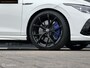 Volkswagen Golf 2.0 TSI R 4Motion PANO / AKRA / IQ-light / H&k