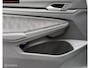 Volkswagen Golf 2.0 TSI R 4Motion PANO / AKRA / IQ-light / H&k