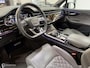Audi Q7 60 TFSI e quattro Competition S-Line | Pano | Matrix | Soft-Close | Luchtvering | B&O | Exclusive | 22" | Stoelverwarming & -koeling | 456 PK