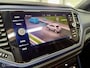 Volkswagen T-Roc 1.5 TSI United | Pano | Black Style | Stoelverw. | Sfeer | Digital | 18" | Mistlampen | Carplay