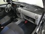 Renault Kangoo 1.2-16V - Rolstoel Auto - Invalide - Rolstoelauto