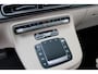 Mercedes-Benz EQV 300 L2 / AMG / Panorama / Elec Stoelen / 7-Persoons / Burmester / Vol Opties / NIEUWSTAAT