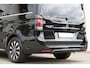 Mercedes-Benz EQV 300 L2 / AMG / Panorama / Elec Stoelen / 7-Persoons / Burmester / Vol Opties / NIEUWSTAAT