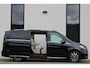 Mercedes-Benz EQV 300 L2 / AMG / Panorama / Elec Stoelen / 7-Persoons / Burmester / Vol Opties / NIEUWSTAAT