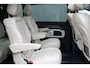 Mercedes-Benz EQV 300 L2 / AMG / Panorama / Elec Stoelen / 7-Persoons / Burmester / Vol Opties / NIEUWSTAAT