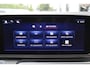 Mercedes-Benz EQV 300 L2 / AMG / Panorama / Elec Stoelen / 7-Persoons / Burmester / Vol Opties / NIEUWSTAAT