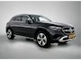 Mercedes-Benz GLC 300 e 4MATIC Plug-In Hybride | Trekhaak | Memory stoelen | Stuur en Stoelverwarming | Dode Hoek Ass. | CarPlay | Parkeerpakket met 360°-camera. Inclusief 24 maanden MB Certified garantie voor Europa.