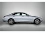 Mercedes-Benz E-klasse 300 e Plug-In Hybride | MultiBeam Koplampen | Distronic | Stoelverwarming voor | Spiegelpakket. Inclusief 24 maanden MB Certified garantie voor Europa.