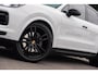 Porsche Cayenne 3.0 E-Hybrid Platinum Edition|Panorama|Bose|360 Camera|Massage|Trekhaak|Ventilatie|Chrono|Dealer Onderhouden