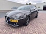 Alfa Romeo MiTo 0.9 TwinAir | Esclusiva | Rood Leer!! | 17 inch | Stoelverwarming | NAV | 105PK!!