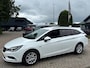 Opel Astra Sports Tourer 1.0 Online Editio 2017 Wit Trekhaak NL Audi