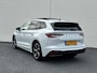 Skoda Enyaq 60 Sportline Org NL Pano Hud Canton Warmtepomp SOH 93% Crystal Grille 360 Camera Stoelverwarming voor+achter