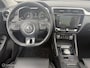MG MG ZS EV Luxury 45 kWh 2020 / Panoramadak / Carplay / Camera / Leer / Keyless / Dealeronderhouden NAP