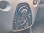 Toyota Aygo 1.0 VVT-i 5D x-joy | Apple CarPlay/Android auto, Lichtmetalen velgen, Airco, In hoogte verstelbare stoel, Parkeercamera