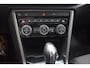 Volkswagen T-Roc 1.5 TSI Style Automaat | Afneembare Trekhaak | Navi | Stoelverwarming | 12 mnd BOVAG Garantie | Whatsapp 06-53188999