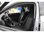 Volkswagen T-Roc 1.5 TSI Style Automaat | Afneembare Trekhaak | Navi | Stoelverwarming | 12 mnd BOVAG Garantie | Whatsapp 06-53188999