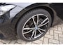 BMW 3-Serie 320 320e |Panoramadak|Trekhaak| Wij zijn op afspraak geopend! Graag bellen voor uw komst.