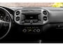 Volkswagen Tiguan 1.4 TSI Lounge Edition 160 PK Aut. Xenon Camera Trekhaak Stoelverwarming 17''