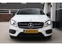Mercedes-Benz GLA 180 Business Solution AMG Night Upgrade Panoramadak - Camera - Keyless - 19" - NL Auto
