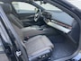 BMW 5-Serie Touring 550e xDrive - M-Sport Pro - Comfortzetels - Pano - Trekhaak - Head-up