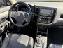Mitsubishi Outlander 2.0 PHEV Instyle+ OPEN DAK ADAPT CRUISE CAMERA XENON LEER NAVI ECC TREKHAAK