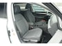 Volkswagen Golf Variant 1.0 eTSI 110kW DSG Life | Elec. Stoelverstelling met Memory | 17 inch Ventura |