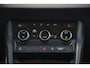 Skoda Karoq 1.0 TSI Business Edition Trekhaak Navigatie Carplay Android Climate Adaptive Cruise LMV Parkeersensor