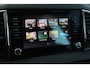 Skoda Karoq 1.0 TSI Business Edition Trekhaak Navigatie Carplay Android Climate Adaptive Cruise LMV Parkeersensor