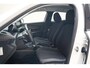 Peugeot 2008 1.2 PureTech Active Pack [ Navigatie Apple /Android Climate PDC ]