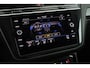 Volkswagen Tiguan 1.5 TSI 150pk DSG R-Line Black Style Trekhaak Camera Leder Memory Standkachel HUD Panoramadak Virtual Cockpit Stoelverwarming Navigatie