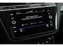 Volkswagen Tiguan 1.5 TSI 150pk DSG R-Line Black Style Trekhaak Camera Leder Memory Standkachel HUD Panoramadak Virtual Cockpit Stoelverwarming Navigatie