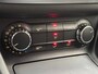 Mercedes-Benz CLA Shooting Brake 180 OrangeArt Edition Leder/Stof Sportstoelen | Stoelverwarming | Parkeersensoren Rondom | Airco | Cruise | 17" Lichtmetaal | 360° Parkeersensoren | AMG-styling | Airco