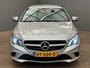 Mercedes-Benz CLA Shooting Brake 180 OrangeArt Edition Leder/Stof Sportstoelen | Stoelverwarming | Parkeersensoren Rondom | Airco | Cruise | 17" Lichtmetaal | 360° Parkeersensoren | AMG-styling | Airco