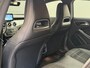 Mercedes-Benz CLA Shooting Brake 180 OrangeArt Edition Leder/Stof Sportstoelen | Stoelverwarming | Parkeersensoren Rondom | Airco | Cruise | 17" Lichtmetaal | 360° Parkeersensoren | AMG-styling | Airco