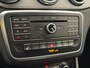 Mercedes-Benz CLA Shooting Brake 180 OrangeArt Edition Leder/Stof Sportstoelen | Stoelverwarming | Parkeersensoren Rondom | Airco | Cruise | 17" Lichtmetaal | 360° Parkeersensoren | AMG-styling | Airco