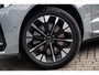 Volvo XC60 2.0 T6 Plug-in Hybrid AWD Ultra Dark | PHEV | Trekhaak | Luchtvering | Harman Kardon Audio | Panoramadak | Head-up Display | 360 Graden Camera | Keyless Entry | Elektrische Achterklep | Stoelverwarming voor en achter | Cruise Control Adaptief | BLIS | Google Navigatie | Apple Carplay | Android Auto