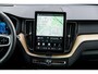 Volvo XC60 2.0 T6 Plug-in Hybrid AWD Ultra Dark | PHEV | Trekhaak | Luchtvering | Harman Kardon Audio | Panoramadak | Head-up Display | 360 Graden Camera | Keyless Entry | Elektrische Achterklep | Stoelverwarming voor en achter | Cruise Control Adaptief | BLIS | Google Navigatie | Apple Carplay | Android Auto