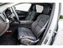 Volvo XC60 2.0 T6 Plug-in Hybrid AWD Ultra Dark | PHEV | Trekhaak | Luchtvering | Harman Kardon Audio | Panoramadak | Head-up Display | 360 Graden Camera | Keyless Entry | Elektrische Achterklep | Stoelverwarming voor en achter | Cruise Control Adaptief | BLIS | Google Navigatie | Apple Carplay | Android Auto