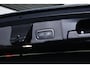 Volvo XC60 2.0 B4 R-Design / Navi / Carplay / Trekhaak / Keyless / Leder / Camera
