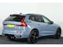Volvo XC60 2.0 B4 R-Design / Navi / Carplay / Trekhaak / Keyless / Leder / Camera